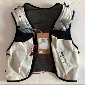 Salomon S/Lab Ultra 10 Vest in Black and Cream